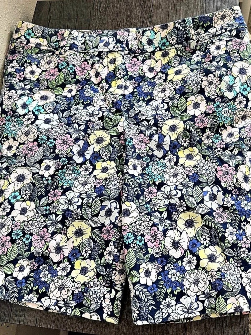 Floral Bermuda Shorts in Blue